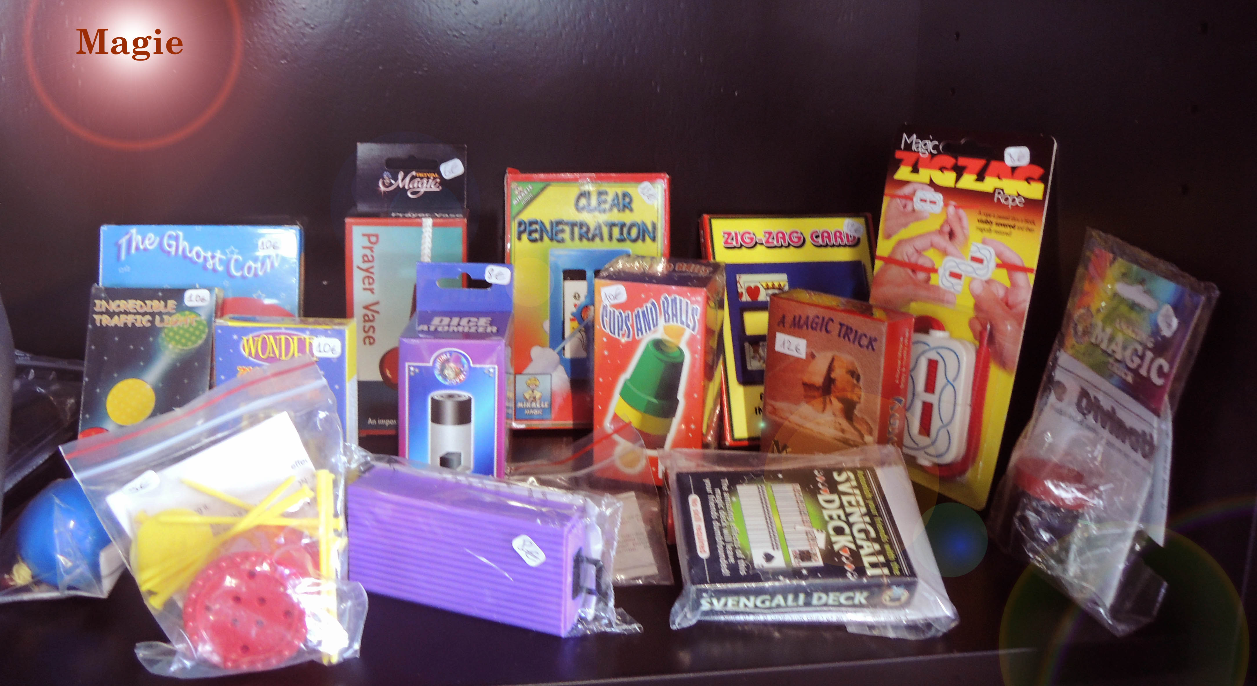 Boîte Magique Disparition – Tour De Magie Facile Pour Enfants – Coffret Avec Gadget Et Accessoire – Cadeau Créatif Pour Garçons Et Filles